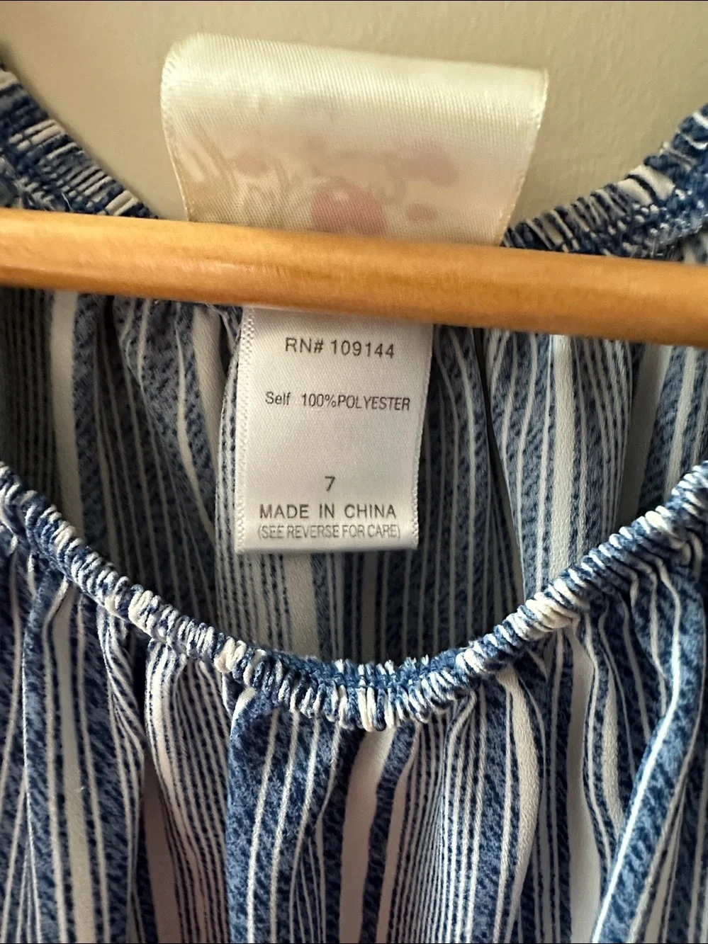 8/$25 Jenna & Jessie Striped Blue Tie-Front Off-Shoulder Women's Top